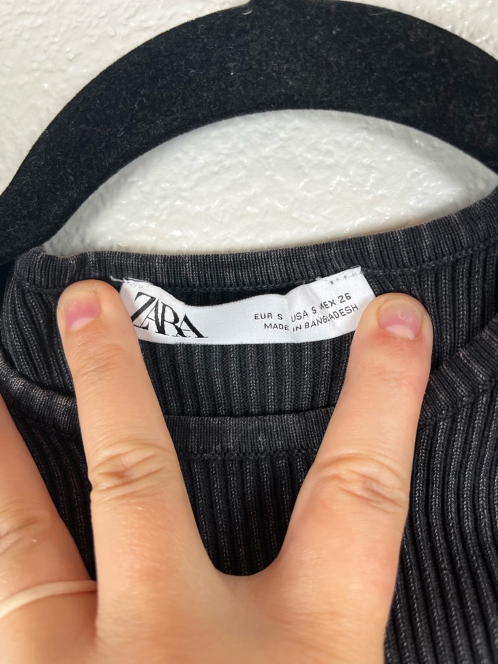 Zara Black Acid Wash Ribbed Cold-Shoulder Cutout Sweater SM - Picture 7 of 11